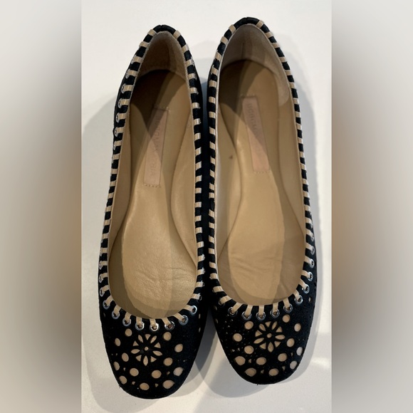 BCBG Ballerina Flat Black and Tan Suede - Picture 3 of 9